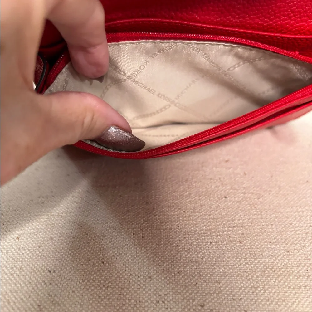 Michael Kors Leather Wallet with removable (Red Braided/Custom Faux Pearl chain - Picture 6 of 14